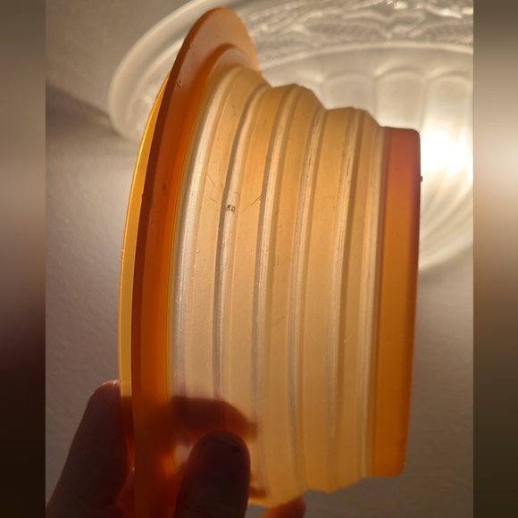 2 Tupperware 5453A Flat Out bowl - Picture 6 of 9